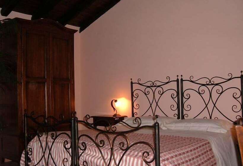 בית מלון כפרי Borgo San Nicolao