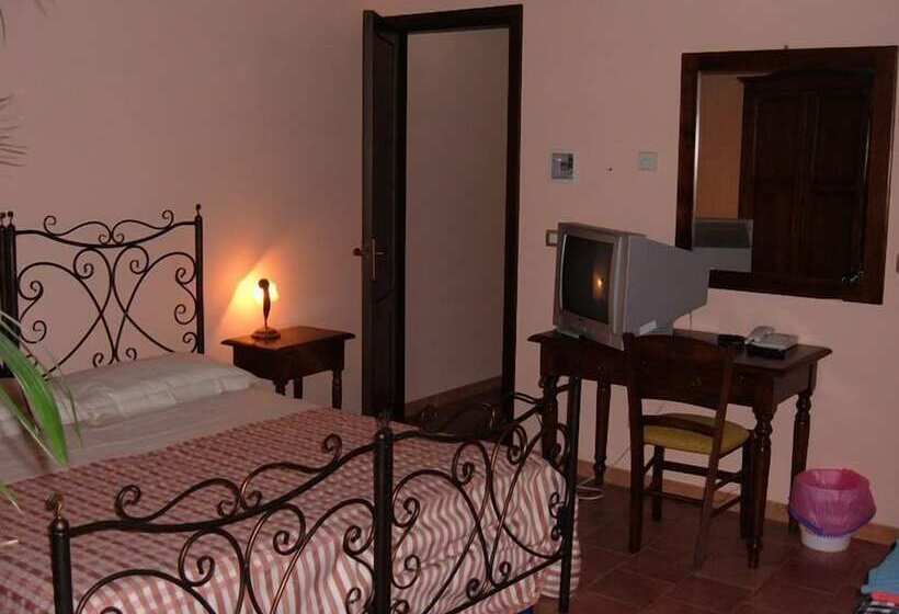 בית מלון כפרי Borgo San Nicolao