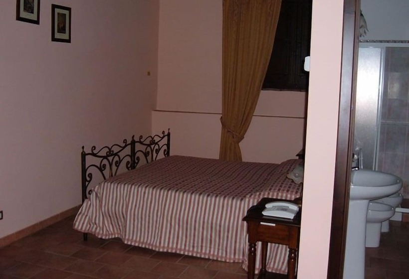 בית מלון כפרי Borgo San Nicolao