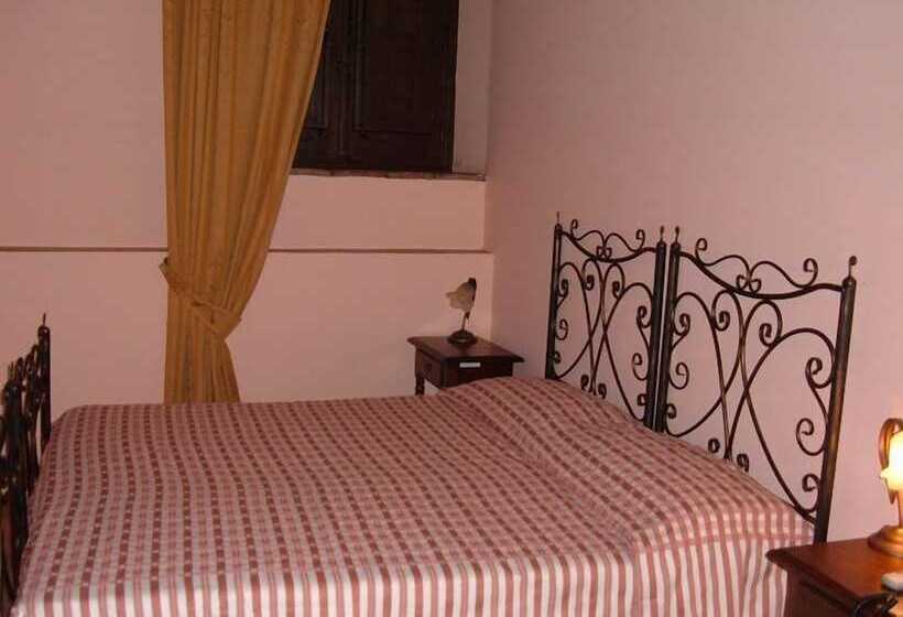 בית מלון כפרי Borgo San Nicolao