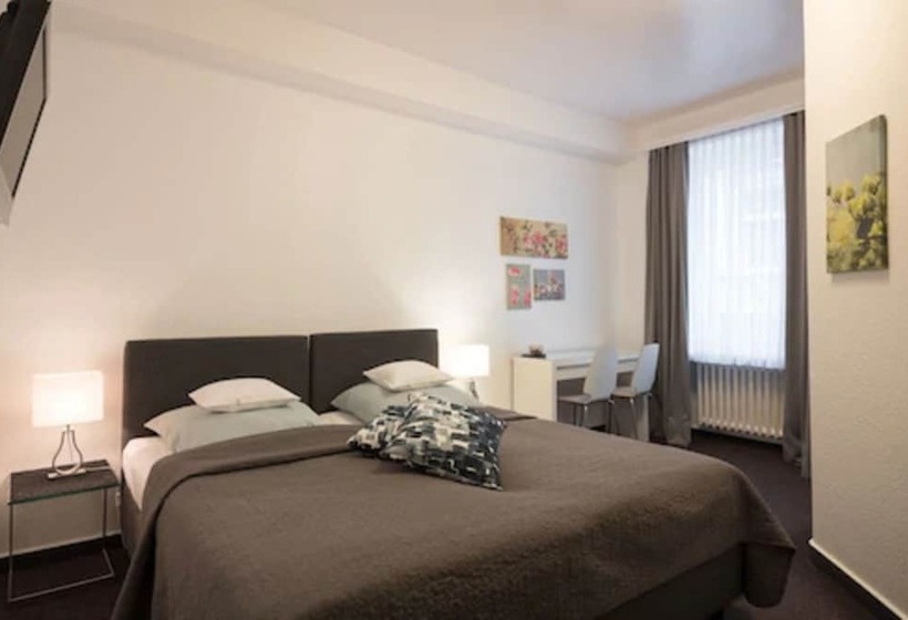 هتل Brandenburger Hof