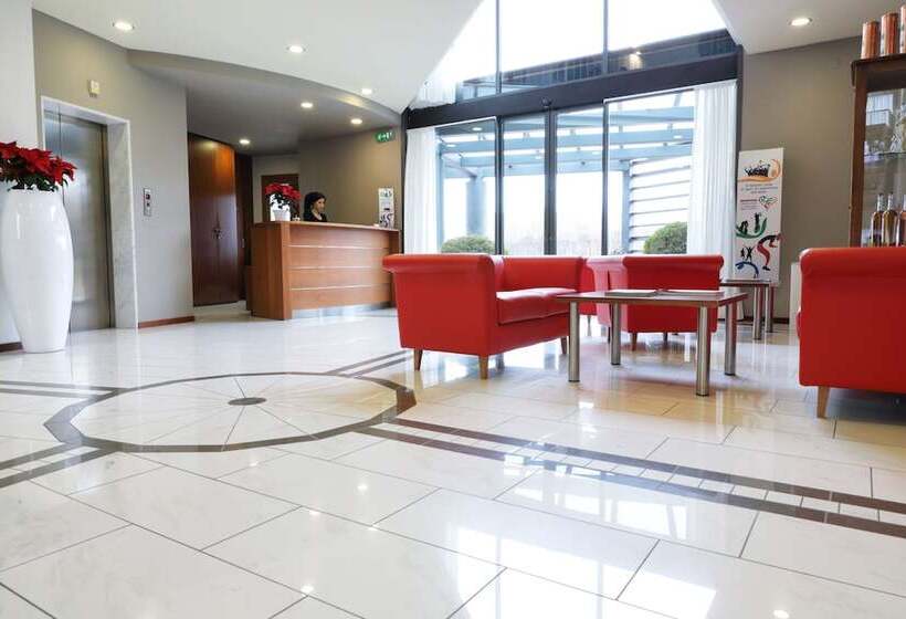 호텔 Canova Sport & Relax