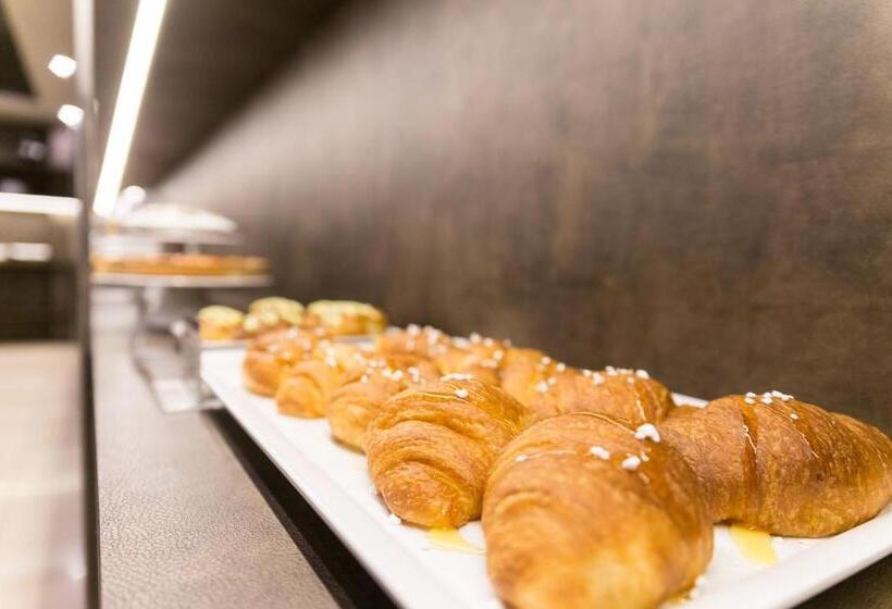 בית מלון כפרי Caravel Bike