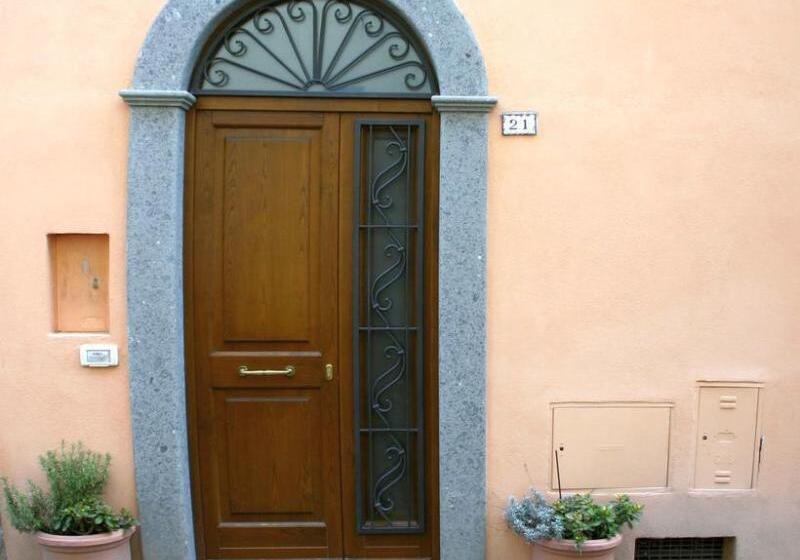 هتل Castel Gandolfo