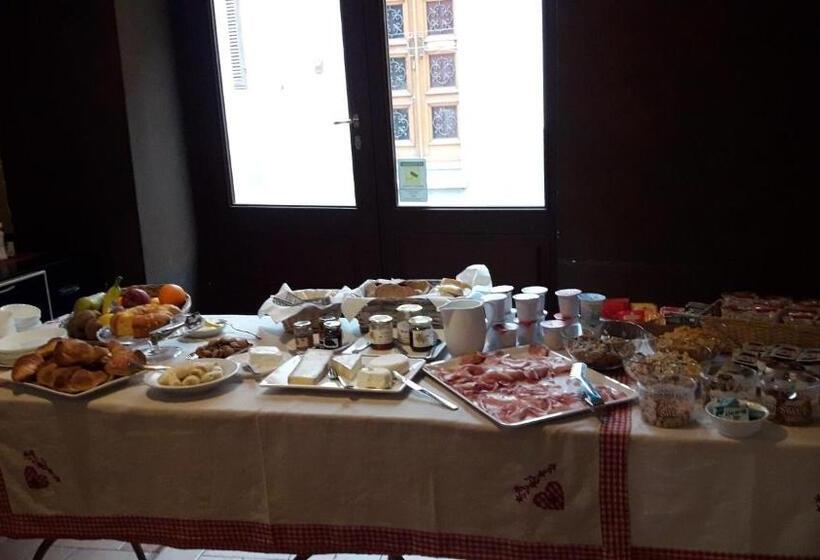 Отель Castelbourg