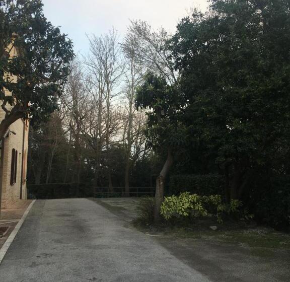 酒店 Castello Montegiove