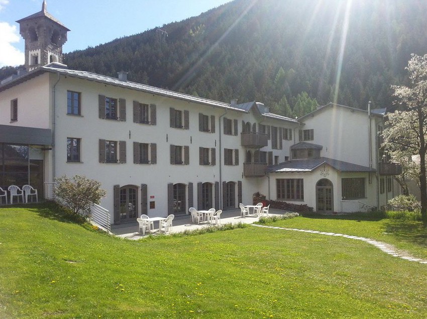 هتل Cepina Albergo Incantato