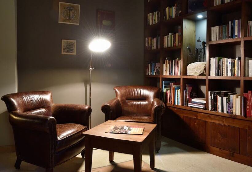 ホテル Charembeau