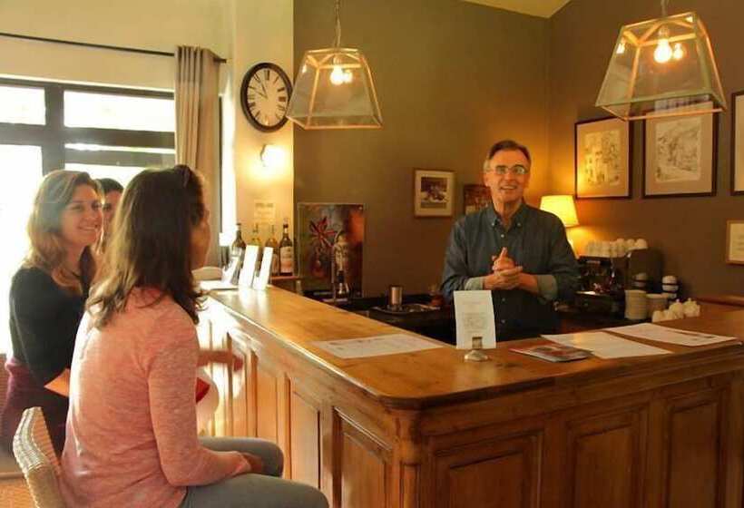 ホテル Charembeau