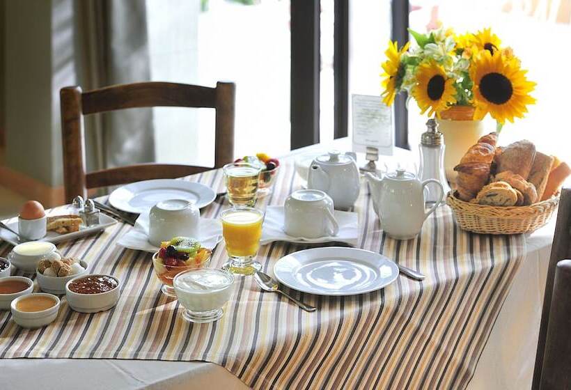 ホテル Charembeau