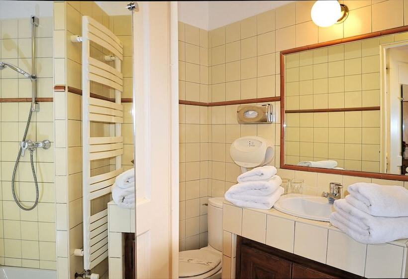 ホテル Charembeau