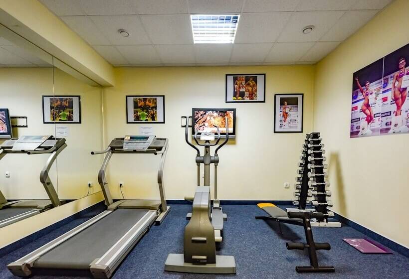 Отель City Hostel Brno