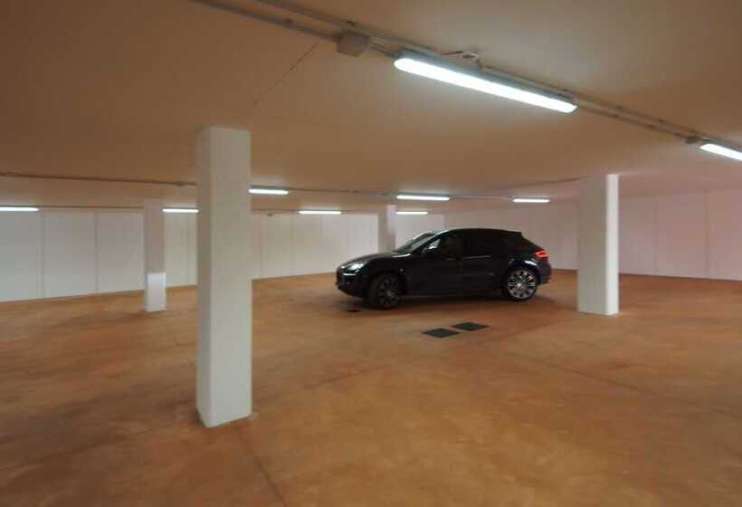 Отель Clarin 14 By Dori