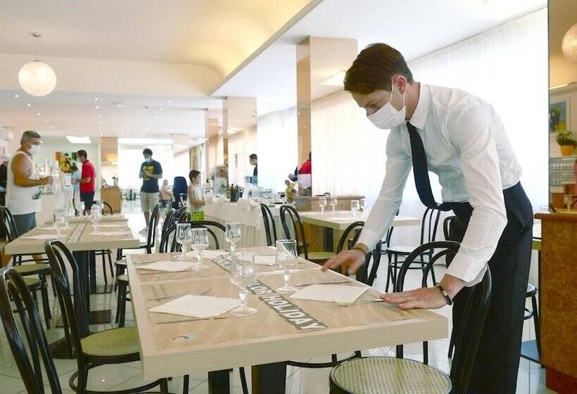 فندق Color Metropolitan Family