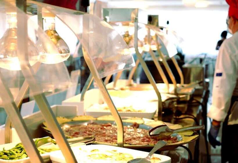 فندق Color Metropolitan Family