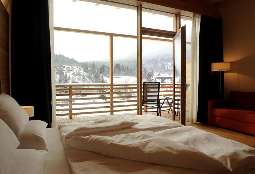 فندق Corona Dolomites