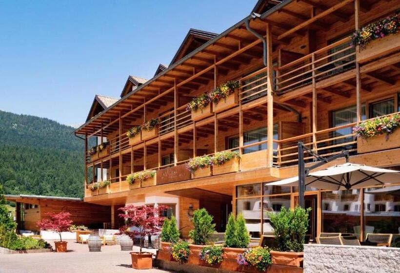 فندق Corona Dolomites