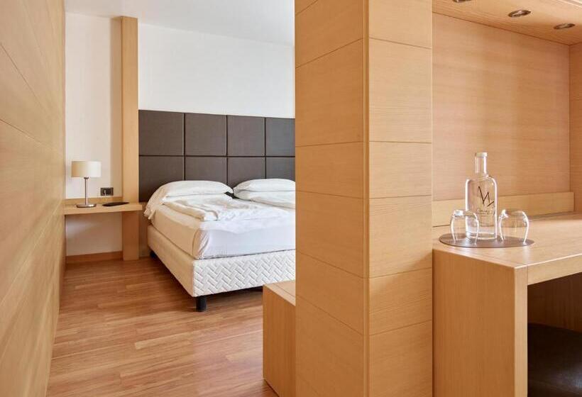 فندق Corona Dolomites