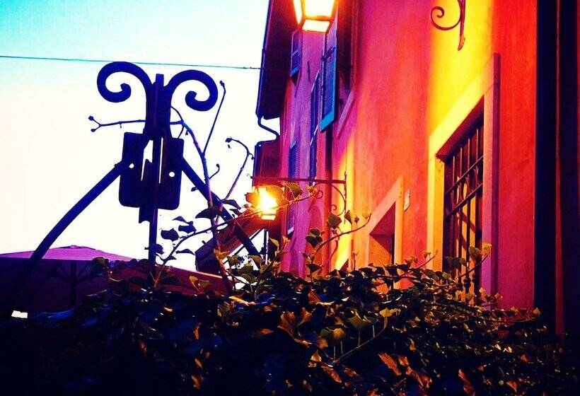 ホテル Corte Malaspina