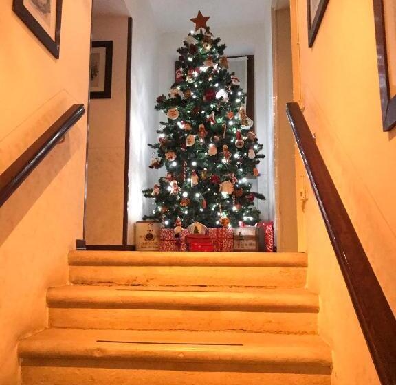 ホテル Corte Malaspina