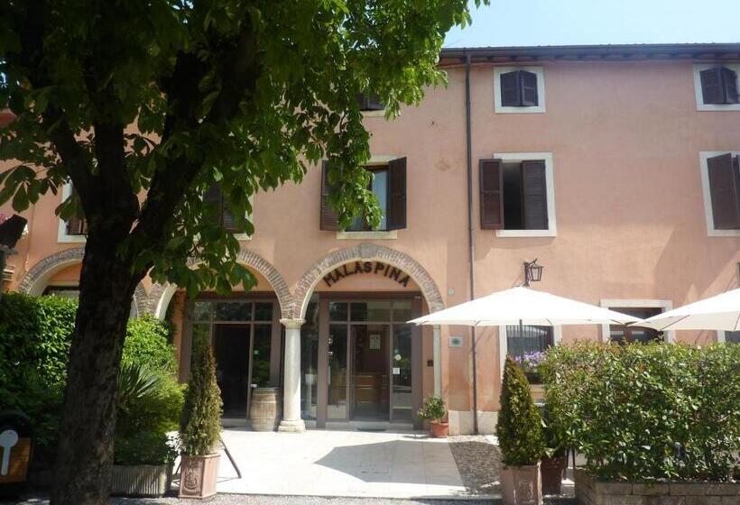 ホテル Corte Malaspina