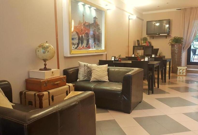 ホテル Corte Malaspina