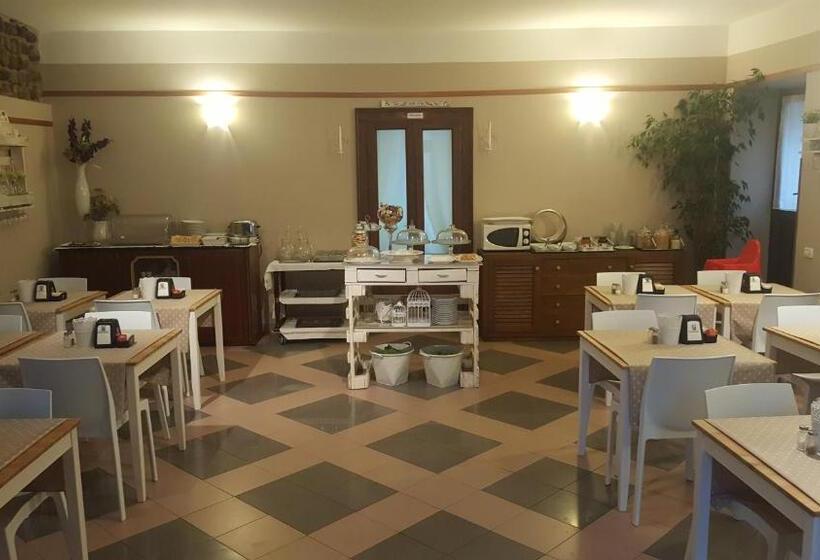 ホテル Corte Malaspina