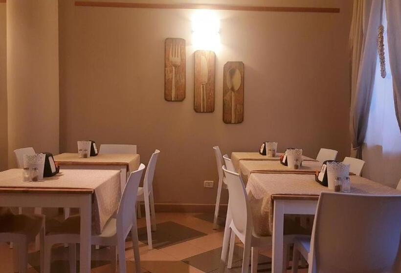 ホテル Corte Malaspina