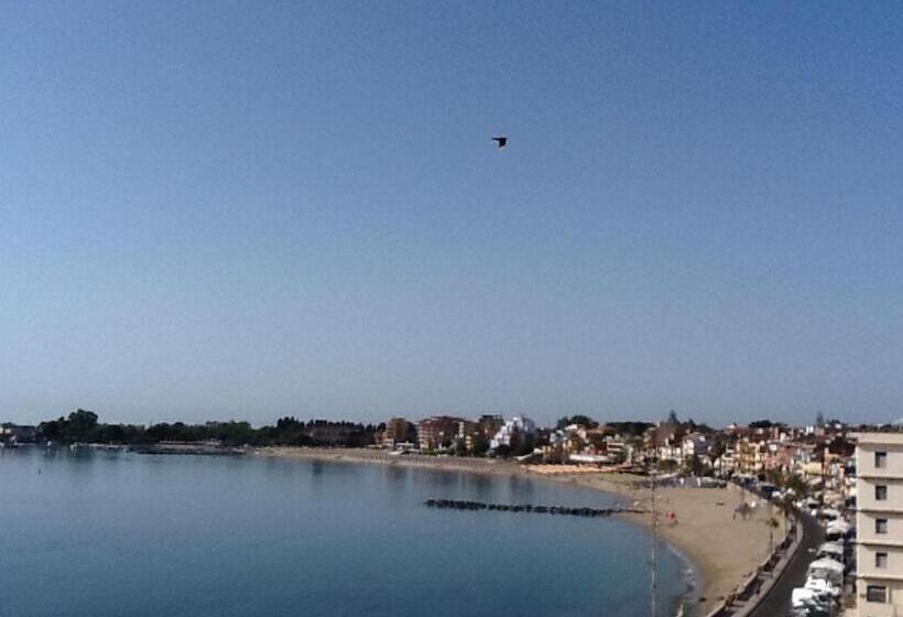 ホテル Costa Azzurra