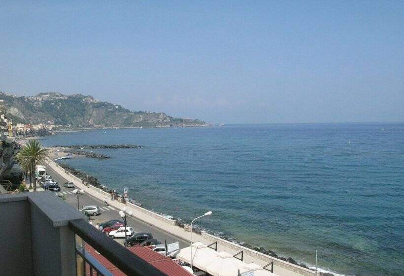 هتل Costa Azzurra