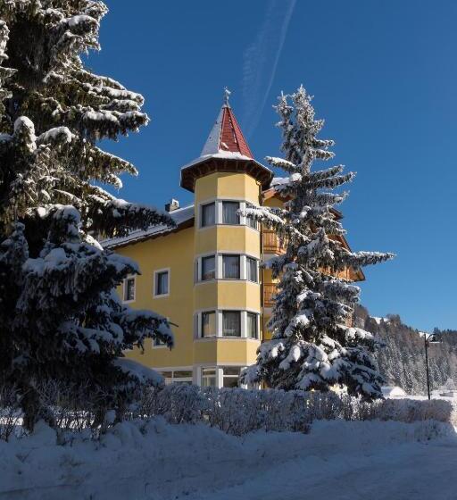 בית מלון כפרי Cristallo