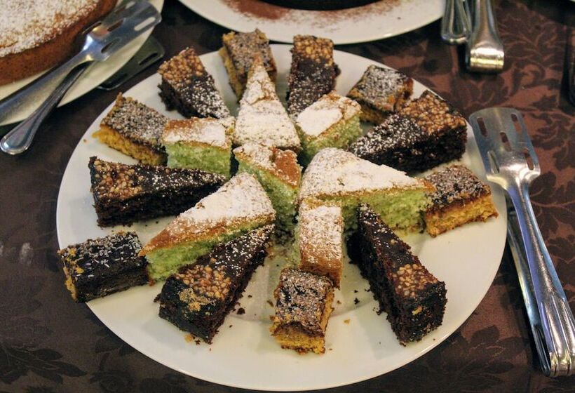 ホテル Danieli La Castellana Lago Di Garda