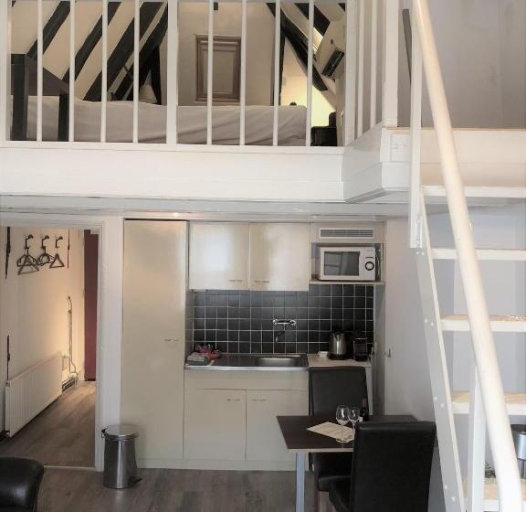 Отель De Vischpoorte, Hartje Deventer En Aan De Ijssel