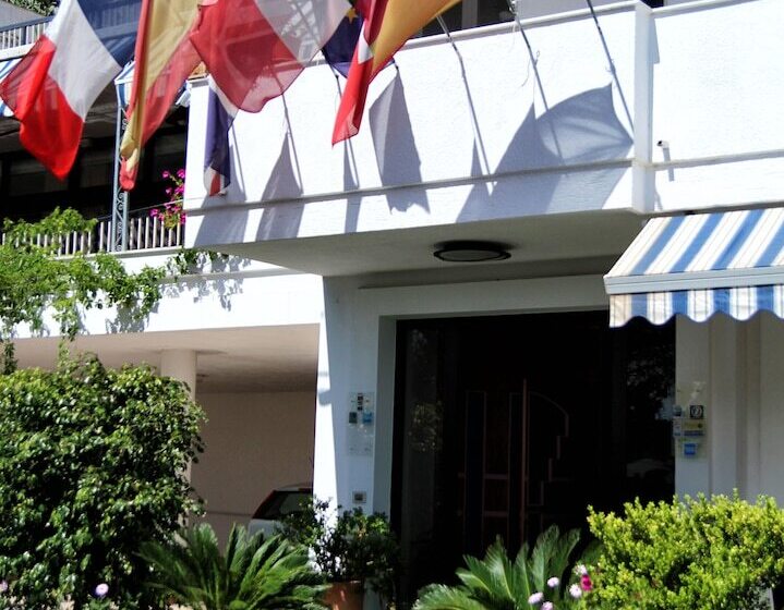 فندق Degli Ulivi