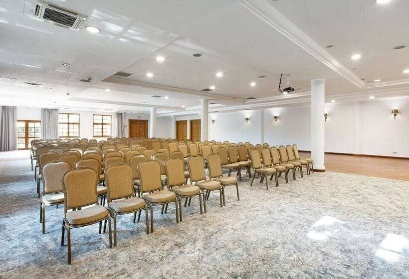 בית מלון כפרי Dolina Charlotty Resort&spa