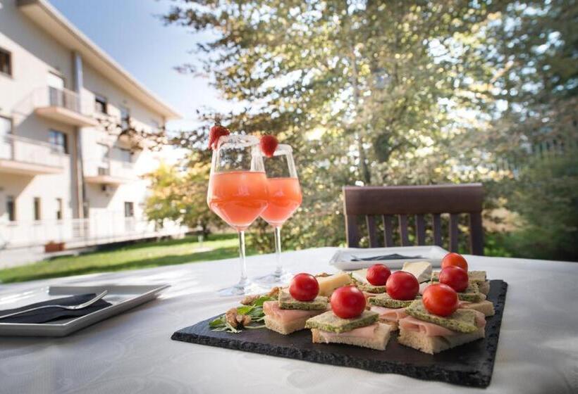 Отель Draconerium