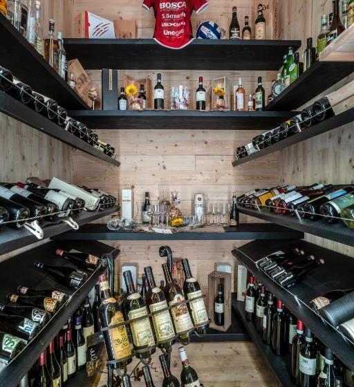 Отель Draconerium