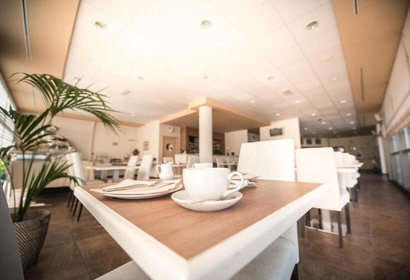 Отель Draconerium