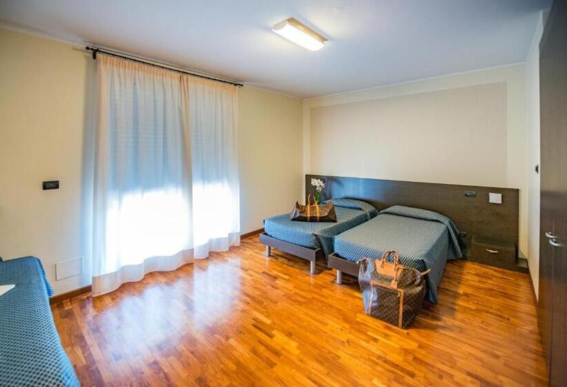 Отель Draconerium