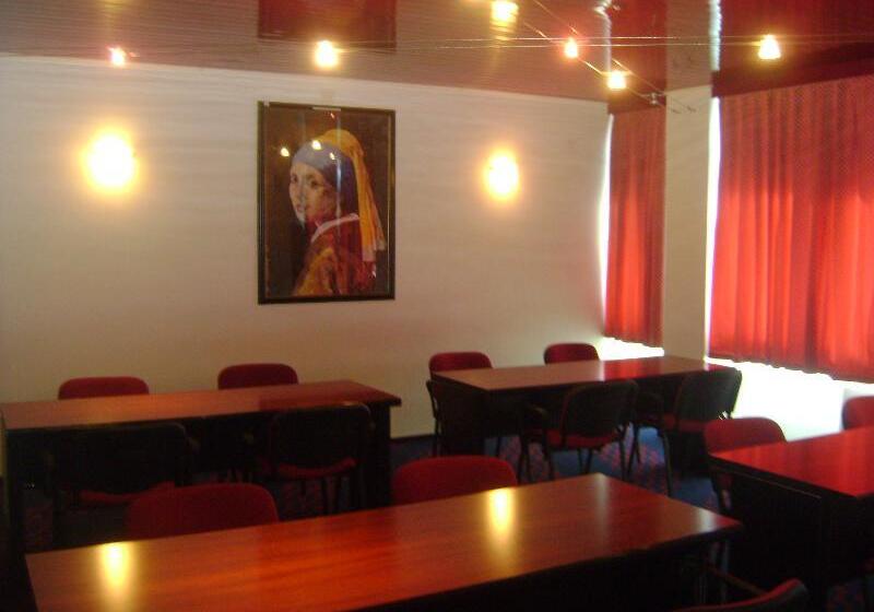 Excelsior By Timhotels