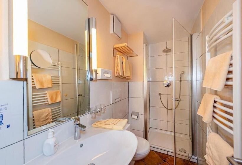 ホテル Garni Brugger