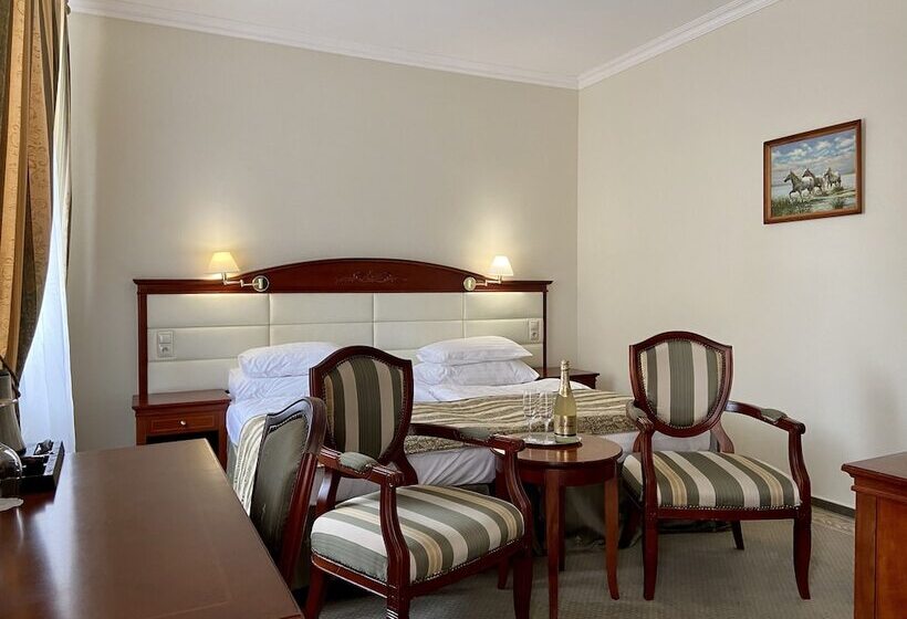 ホテル Giovanni Giacomo