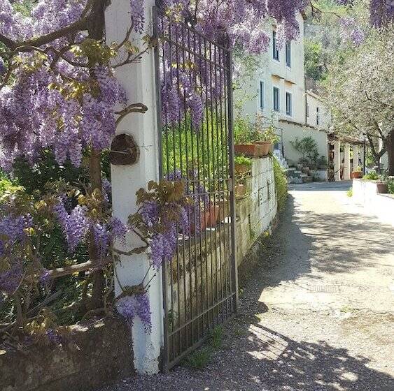 בית מלון כפרי Gli Ulivi Agriturismo