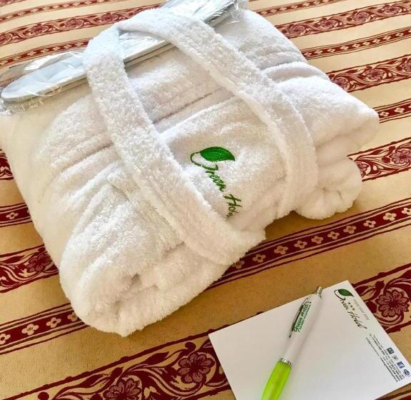 فندق Green