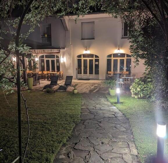 בית מלון כפרי Hôtel De L'ours