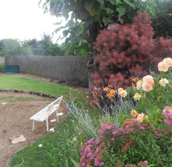 בית מלון כפרי Hôtel Du Puy D Alon