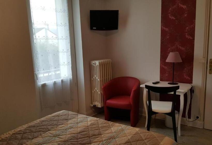 בית מלון כפרי Hôtel Du Puy D Alon