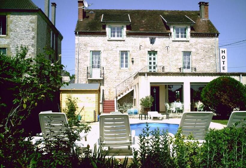 בית מלון כפרי Hôtel Du Puy D Alon