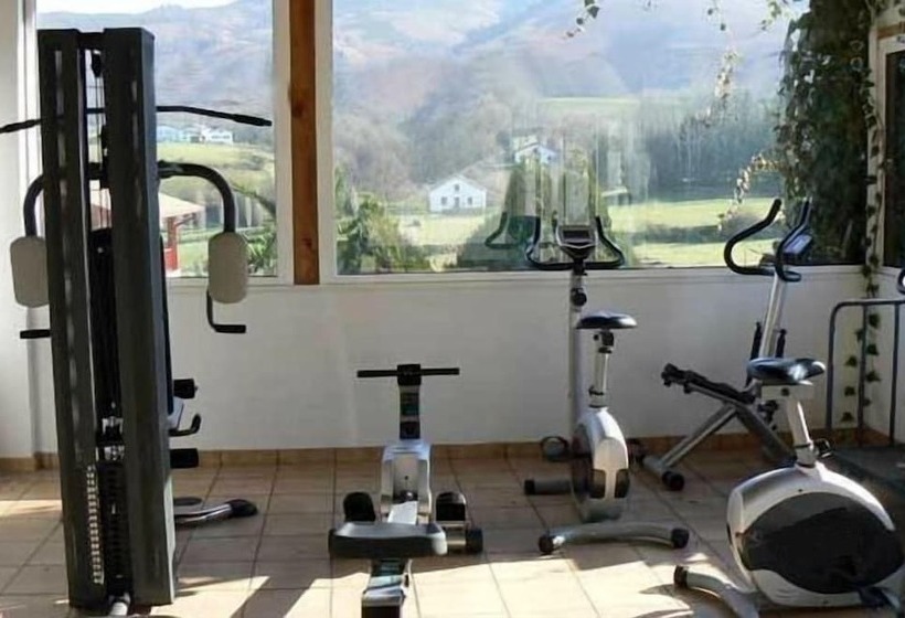 فندق Hôtel Ithurria