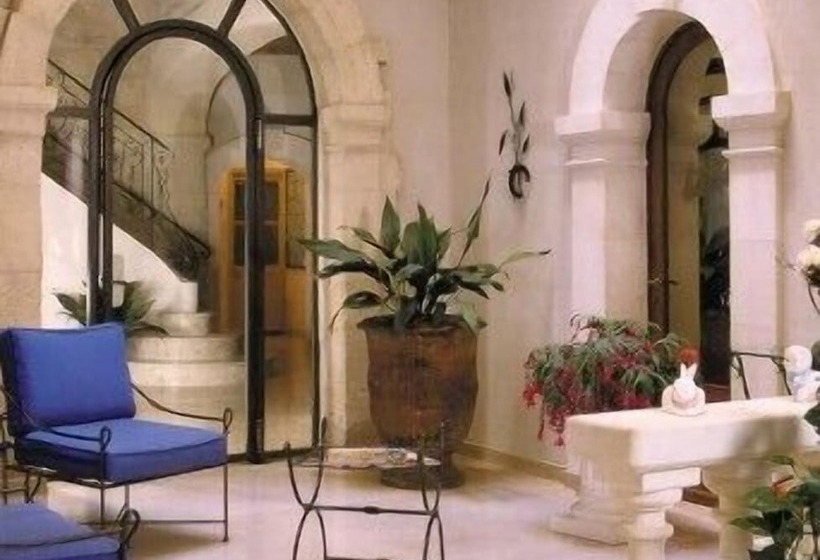 Hotel Hôtel Les Echevins